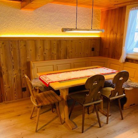 Fluehblueemli Apartment Гринделвалд Екстериор снимка