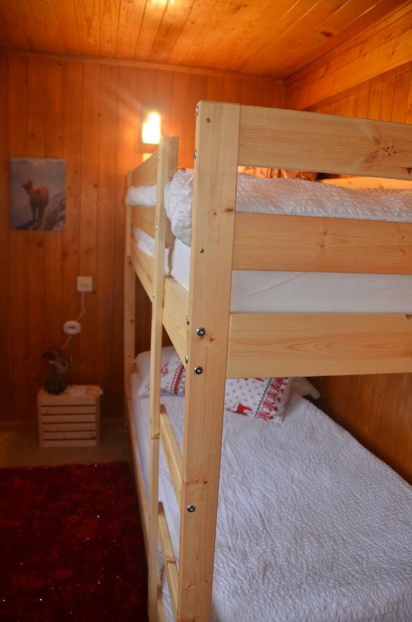 Fluehblueemli Apartment Гринделвалд Екстериор снимка
